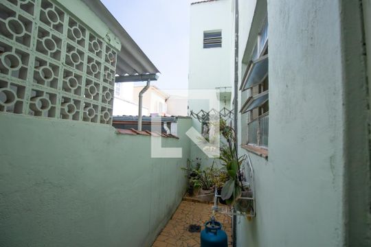 Quintal de casa para alugar com 3 quartos, 120m² em Mirandópolis, São Paulo