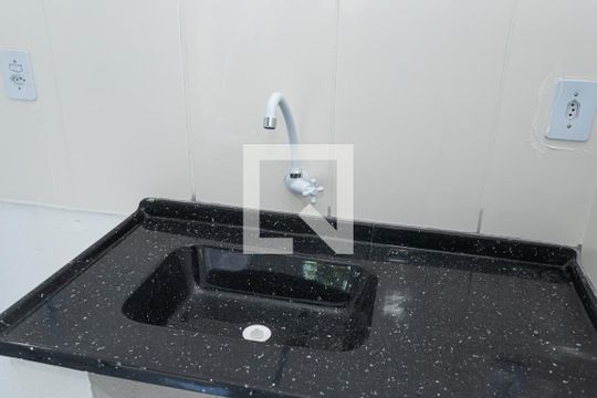 Sala e cozinha de casa para alugar com 2 quartos, 50m² em Casa Verde Média, São Paulo