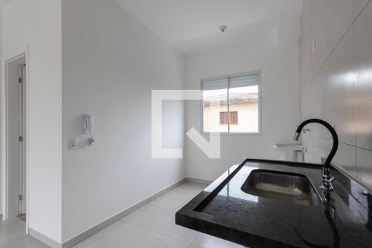 Cozinha e Área de Serviço de apartamento para alugar com 2 quartos, 64m² em Campos Elísios, Ribeirão Preto