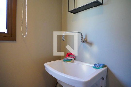 Cozinha de apartamento para alugar com 1 quarto, 55m² em Independência, Porto Alegre