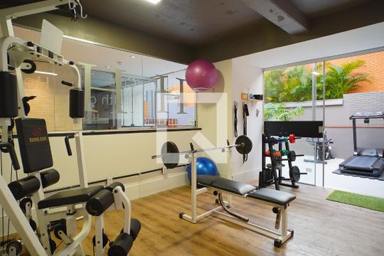 Área comum - Academia de apartamento para alugar com 1 quarto, 55m² em Independência, Porto Alegre