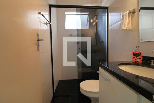 Banheiro comum de casa à venda com 3 quartos, 178m² em Jardim Palmares (zona Sul), São Paulo