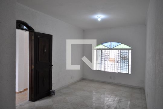 Casa à venda com 3 quartos, 125m² em Vila Nova Mazzei, São Paulo
