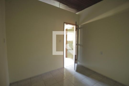 Quarto 1 de casa à venda com 3 quartos, 300m² em Sarandi, Porto Alegre