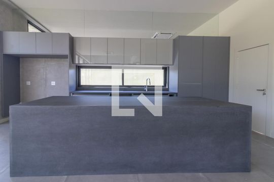 Cozinha de casa de condomínio à venda com 4 quartos, 1200m² em Barra da Tijuca, Rio de Janeiro