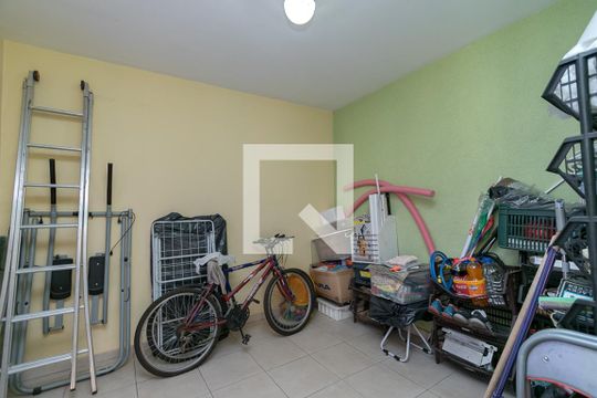 Quarto de Serviço de casa à venda com 3 quartos, 240m² em Campo Belo, São Paulo