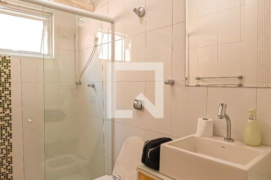 Banheiro da Suíte 2 de casa para alugar com 3 quartos, 170m² em Jardim São Jorge, Guarulhos