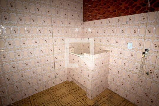 Área de Serviço de apartamento para alugar com 2 quartos, 80m² em Cordovil, Rio de Janeiro
