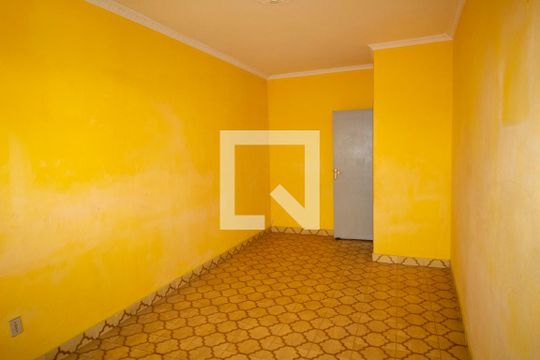 Quarto de apartamento para alugar com 2 quartos, 80m² em Cordovil, Rio de Janeiro
