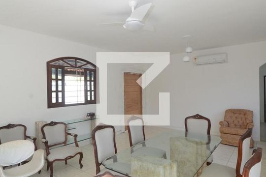 Sala de Estar e Jantar de casa para alugar com 4 quartos, 600m² em Vila Valqueire, Rio de Janeiro