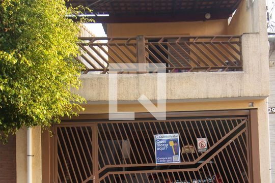 Fachada de casa à venda com 6 quartos, 300m² em Jardim Matarazzo, São Paulo