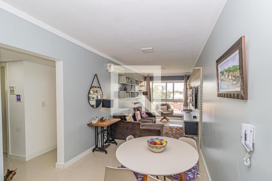Sala de apartamento à venda com 3 quartos, 87m² em Centro, Canoas