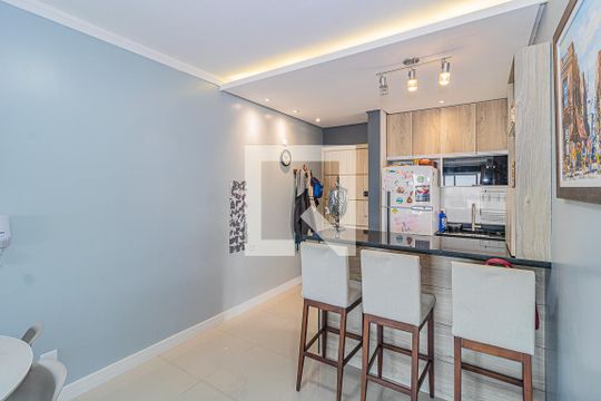 Sala de apartamento à venda com 3 quartos, 87m² em Centro, Canoas