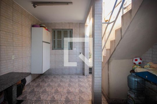 Piso T - Quintal de casa à venda com 2 quartos, 150m² em Vila Moraes, São Paulo