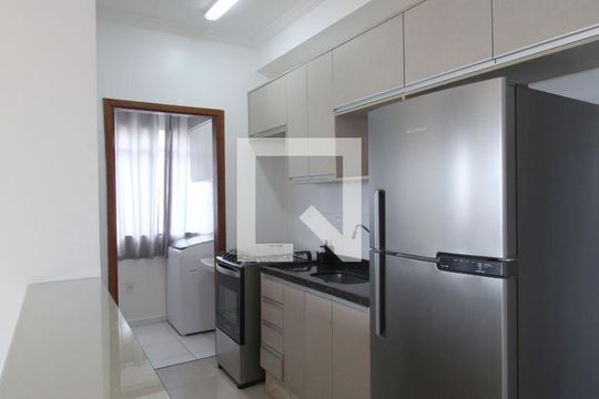 Cozinha de apartamento para alugar com 2 quartos, 64m² em Parque Campolim, Sorocaba