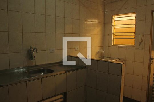 Cozinha e Área de Serviço de apartamento à venda com 1 quarto, 25m² em Jardim Anhanguera, São Paulo
