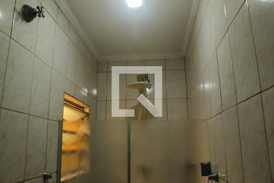 Banheiro de apartamento à venda com 1 quarto, 25m² em Jardim Anhanguera, São Paulo