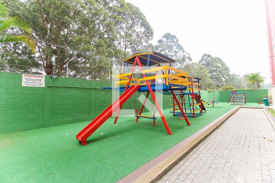 Playground de apartamento para alugar com 2 quartos, 45m² em Vila Taquari, São Paulo