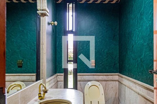 Lavabo de casa de condomínio à venda com 4 quartos, 820m² em Jardim Olympia, São Paulo