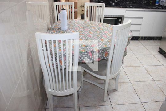 Cozinha de casa à venda com 4 quartos, 110m² em Macedo, Guarulhos