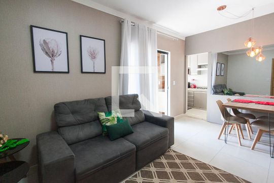 Apartamento para alugar com 2 quartos, 65m² em Tibery, Uberlândia