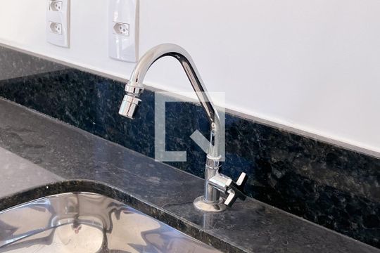 Cozinha de apartamento à venda com 1 quarto, 25m² em Indianópolis, São Paulo