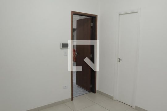 Hall dos quartos (casa 01) de casa para alugar com 6 quartos, 35m² em Jardim dos Oliveiras, Campinas