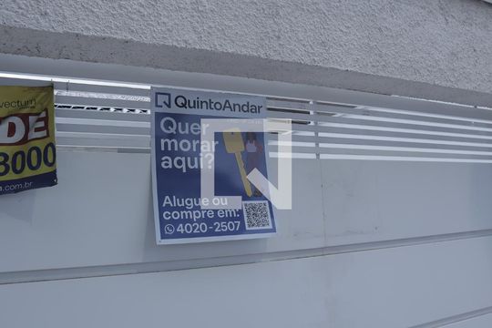 Fachada de casa para alugar com 6 quartos, 35m² em Jardim dos Oliveiras, Campinas