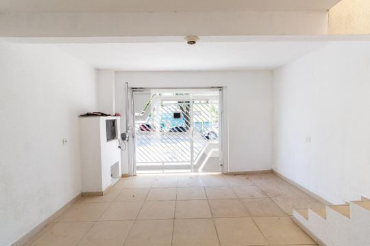 Garagem de casa à venda com 3 quartos, 120m² em Parque Cisper, São Paulo