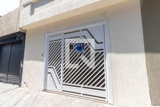 Fachada de casa à venda com 3 quartos, 120m² em Parque Cisper, São Paulo