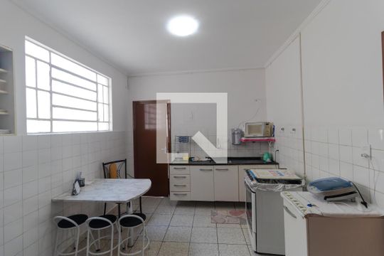 Cozinha de apartamento para alugar com 3 quartos, 145m² em Centro, Campinas