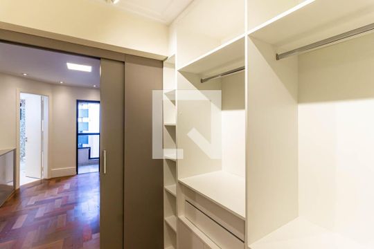 Suíte 1 - Closet de apartamento para alugar com 3 quartos, 115m² em Chácara Inglesa, São Paulo