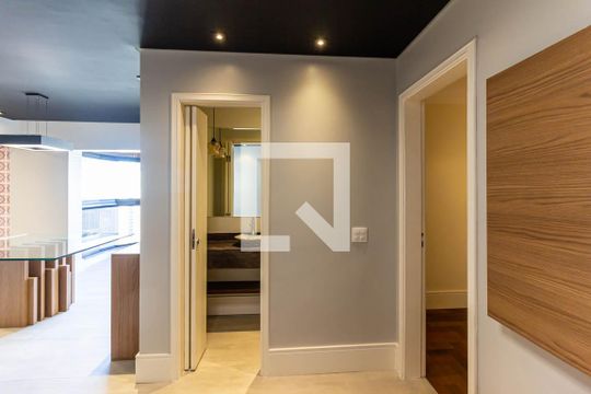 Sala de Televisão - Vista Lavabo de apartamento para alugar com 3 quartos, 115m² em Chácara Inglesa, São Paulo