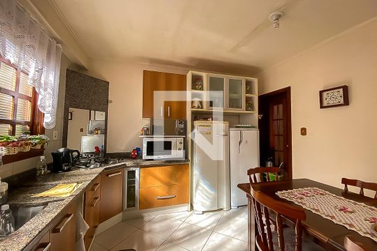 Cozinha de casa para alugar com 4 quartos, 145m² em Liberdade, Novo Hamburgo