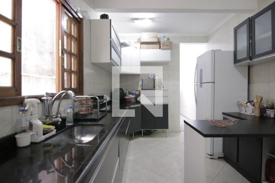 Cozinha de casa para alugar com 5 quartos, 375m² em Vila Santa Lucia, São Paulo