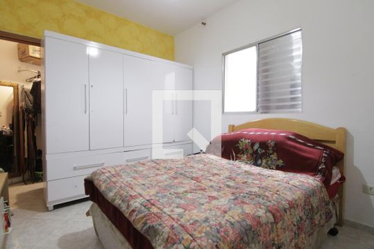 quarto 2 de casa para alugar com 5 quartos, 375m² em Vila Santa Lucia, São Paulo