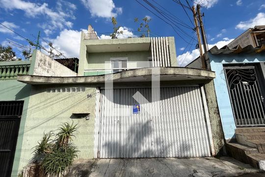Fachada de casa à venda com 5 quartos, 380m² em Vila Guarani(zona Sul), São Paulo
