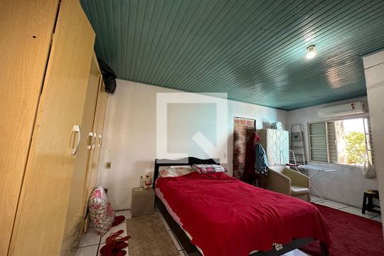 Quarto 1 de casa para alugar com 3 quartos, 180m² em Santo Afonso, Novo Hamburgo