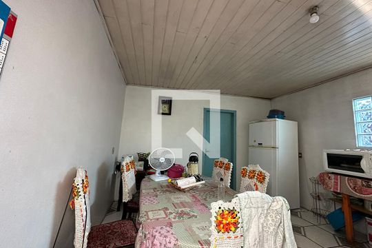Cozinha  de casa para alugar com 3 quartos, 180m² em Santo Afonso, Novo Hamburgo