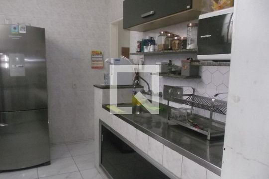 Cozinha de casa à venda com 4 quartos, 300m² em Engenho de Dentro, Rio de Janeiro