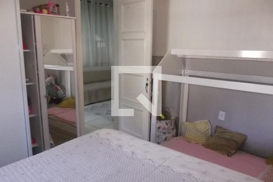 Quarto 1 de casa à venda com 4 quartos, 300m² em Engenho de Dentro, Rio de Janeiro