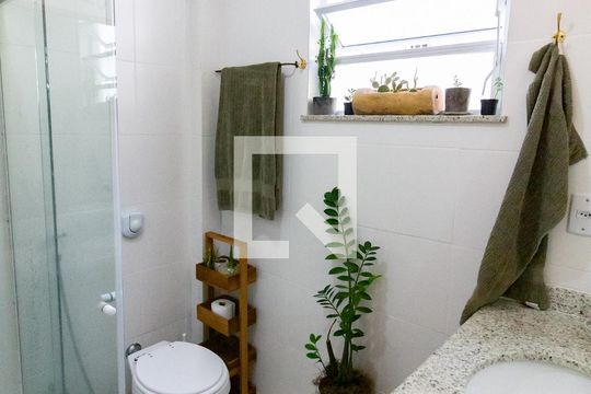 Banheiro  de apartamento para alugar com 1 quarto, 55m² em Leblon, Rio de Janeiro