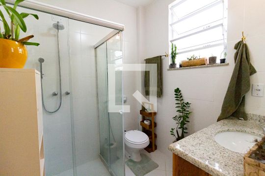 Detalhe do banheiro de apartamento para alugar com 1 quarto, 55m² em Leblon, Rio de Janeiro