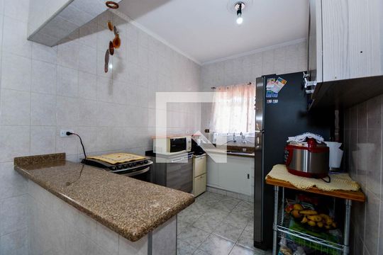 Cozinha de casa para alugar com 3 quartos, 100m² em Parque Continental Ii, Guarulhos