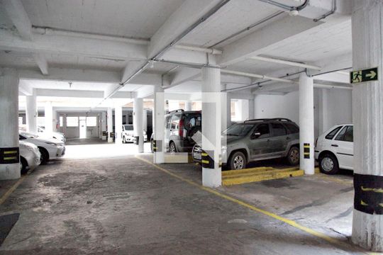 Área Comum Garagem Estacionamento Rotativo de apartamento à venda com 2 quartos, 84m² em Centro Histórico, Porto Alegre