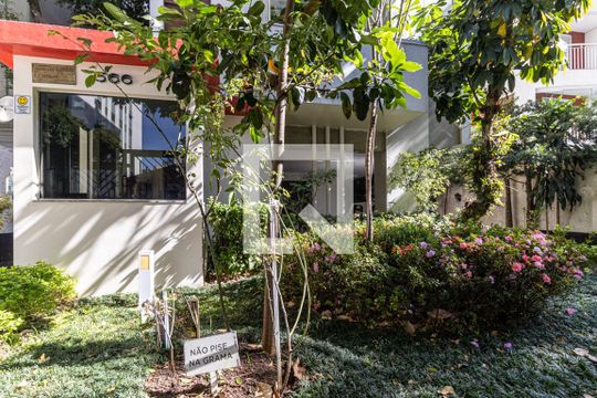 Portaria de apartamento para alugar com 1 quarto, 47m² em Santa Cecília, São Paulo