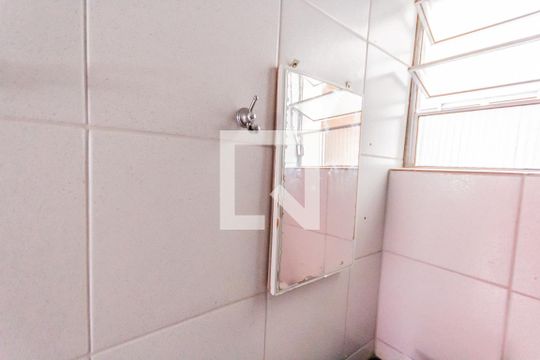 Espelho de apartamento para alugar com 2 quartos, 53m² em Jardim Santo Antônio, Santo André