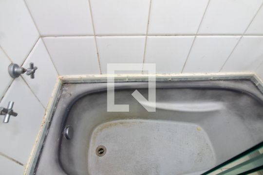 Banheiro da Suíte 1 de casa para alugar com 4 quartos, 185m² em Brooklin, São Paulo