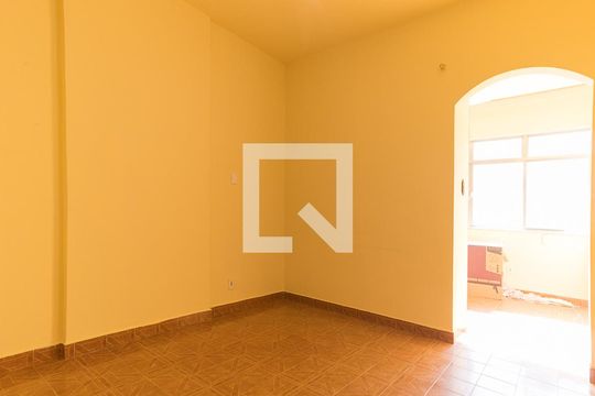 Sala  de kitnet/studio para alugar com 1 quarto, 40m² em Centro, Rio de Janeiro