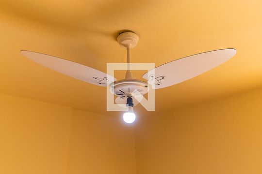 Sala  de kitnet/studio para alugar com 1 quarto, 40m² em Centro, Rio de Janeiro